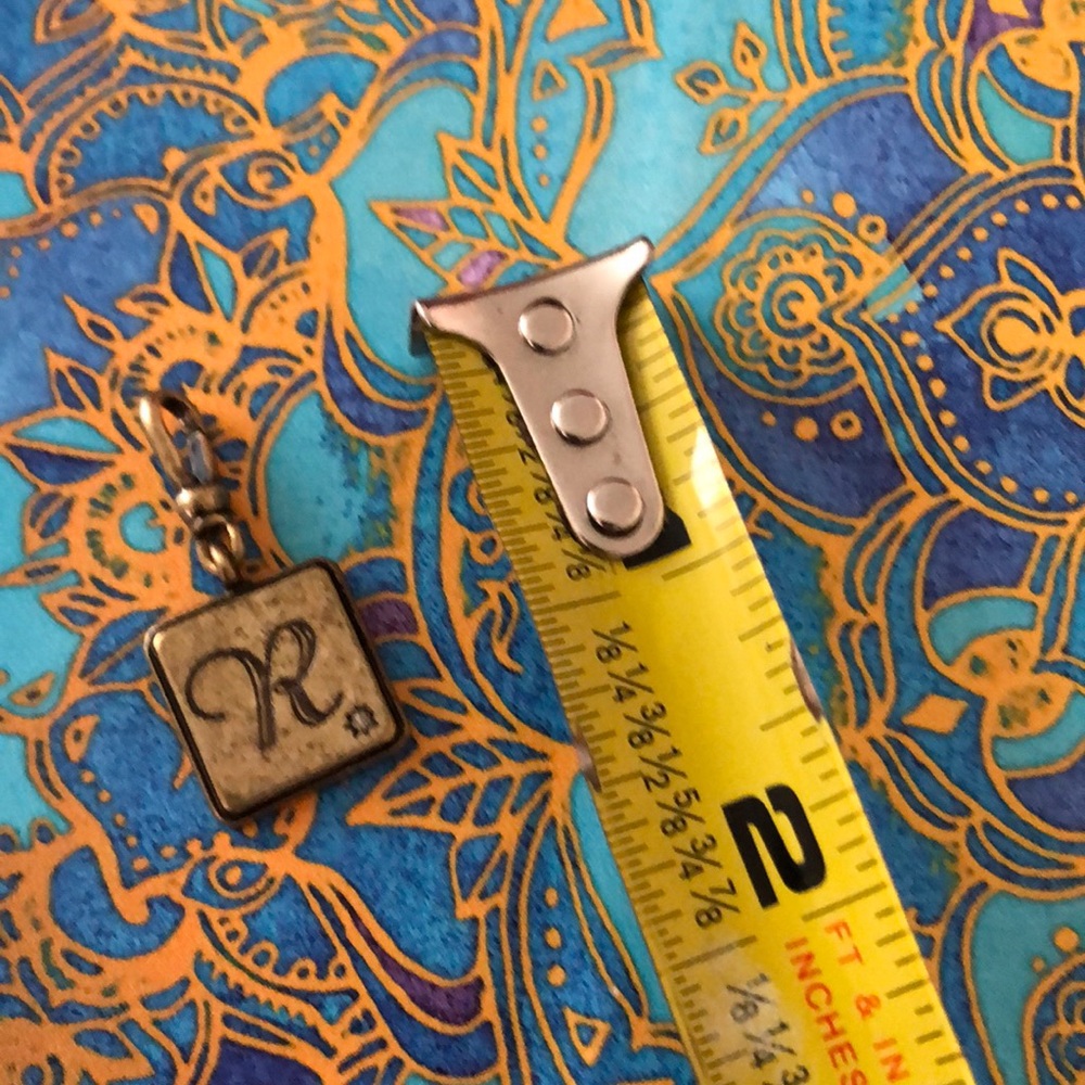 Tresors charm R - Picture 2 of 2